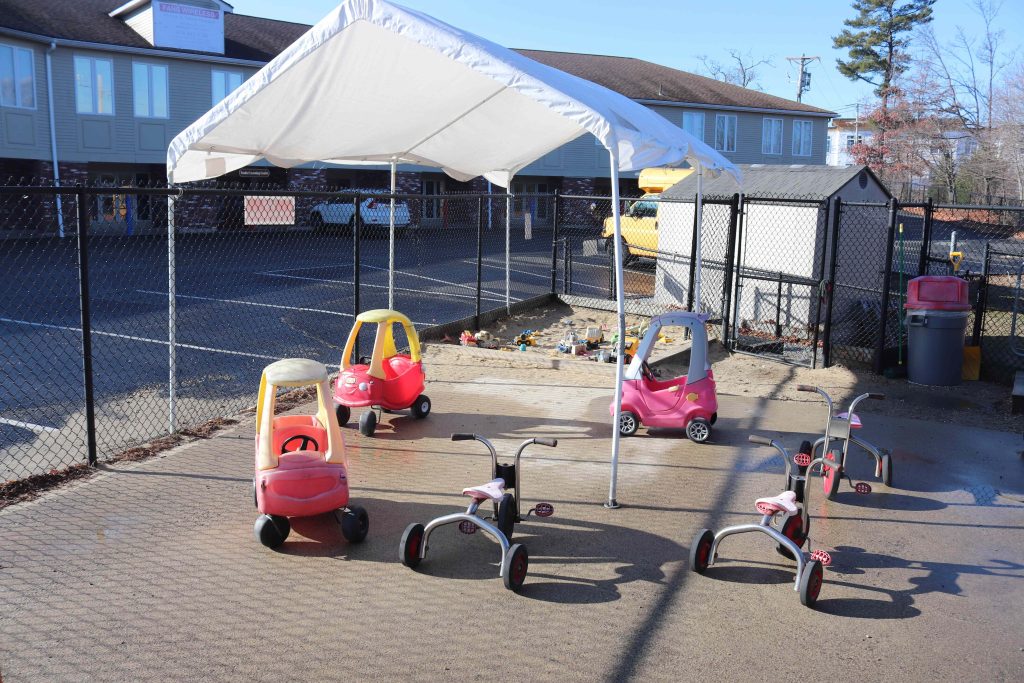 Wilmington tender learning centre bike playground with ride in cars and bikes and sand box